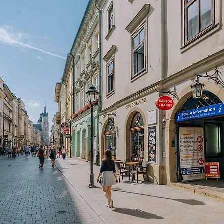 Apartamento Florian's Gate | City Center Old Town | Florianska 40 *