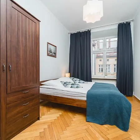 Apartment Florian's Gate | City Center Old Town | Florianska 40 Krakow